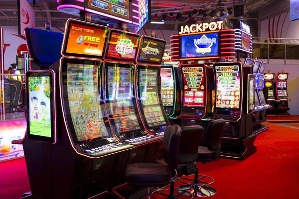 DANA OVO GoPay payment icons on crypto casino app